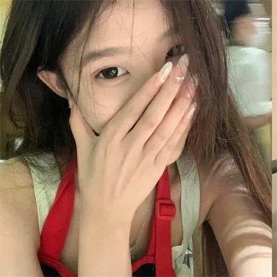 珍珍的发屋海报
