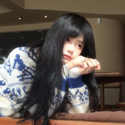 敌军海报